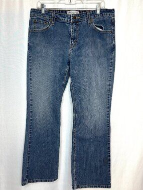 Vintage Levis Womens Low Rise Bootcut Jeans, Size: 12 Short  Y2K Western Classic